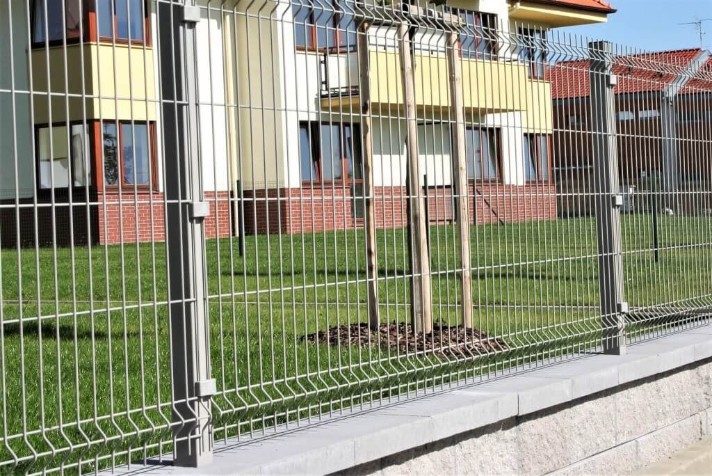 3D Welded Wire Mesh Fence2