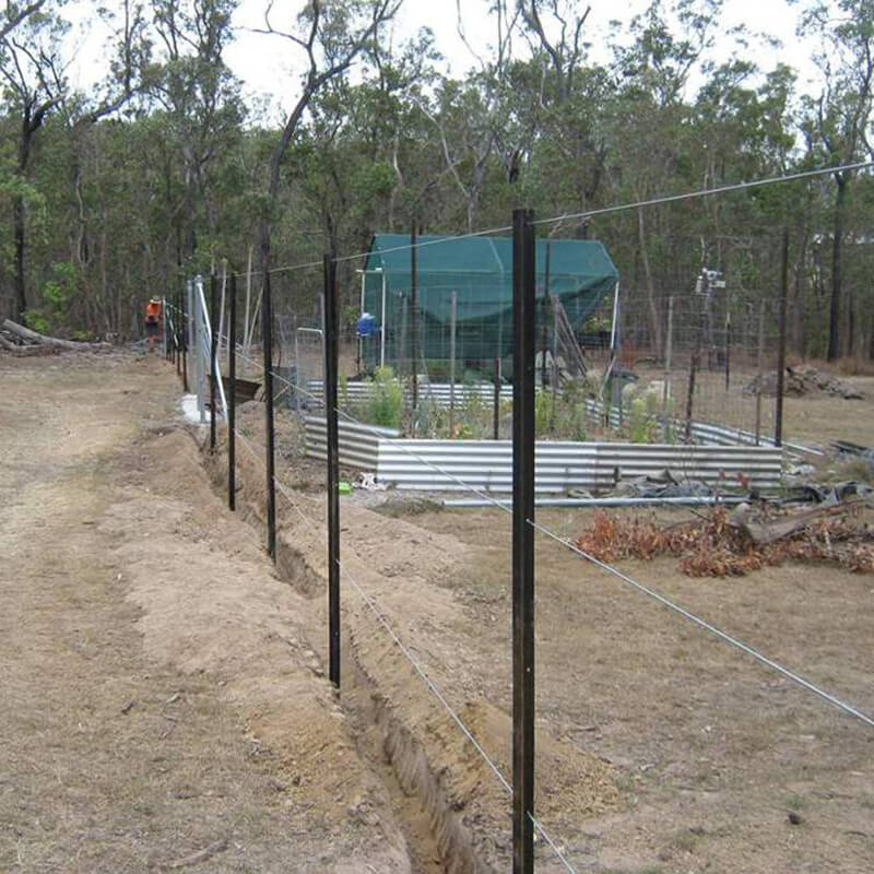 Black Heavy Duty Y-Fence Support Pilles for Farm Fencing